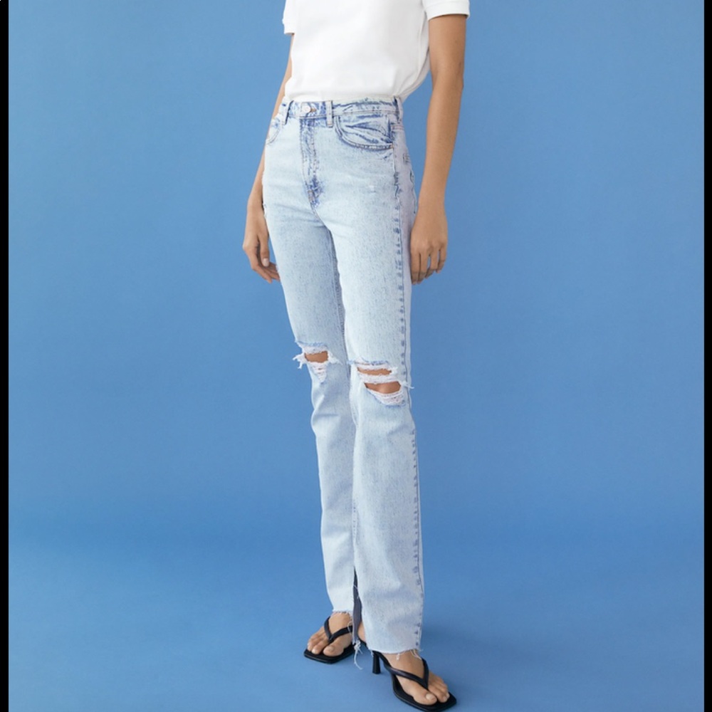 Z1975 Zara denim jeans FLARED RIPPED SLIM FIT JEANS